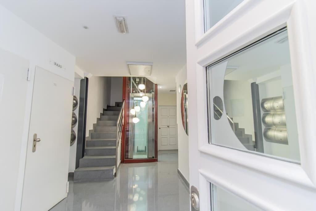 사라고사 Luxury Duplex Plaza Del Pilar 아파트 외부 사진