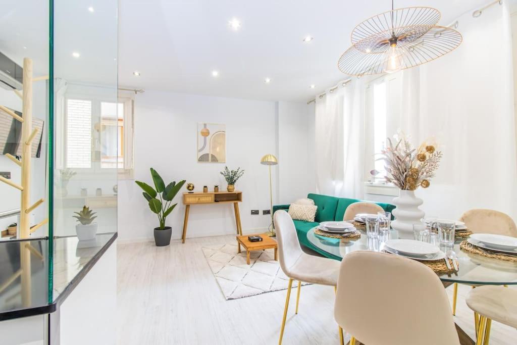 사라고사 Luxury Duplex Plaza Del Pilar 아파트 외부 사진