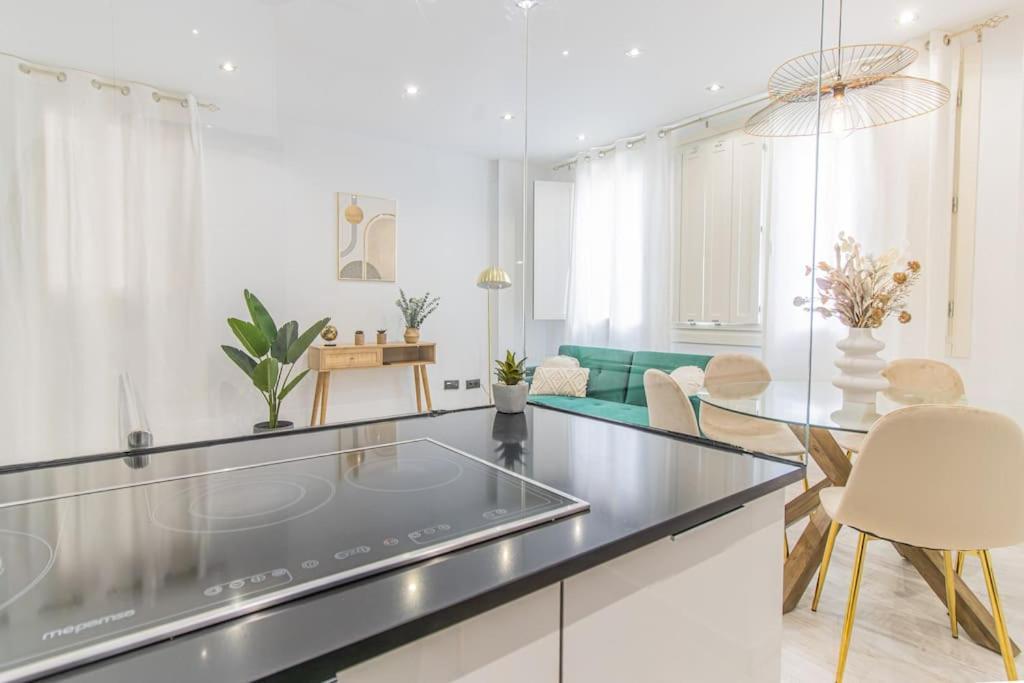 사라고사 Luxury Duplex Plaza Del Pilar 아파트 외부 사진